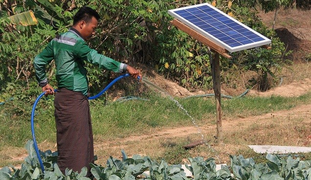 太阳能发电：环保绿色能源，解决农业灌溉问题